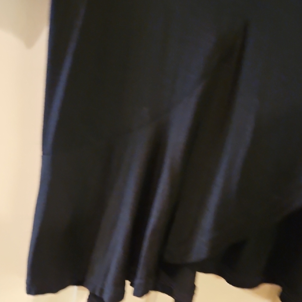 Elegant Black Women's Cardigan - Picture 3 of 12